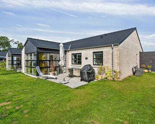 Nyopført rækkehus i ét plan fra 2022 😍