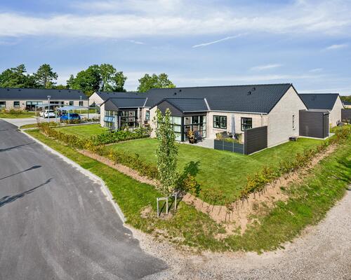 Nyopført rækkehus i ét plan fra 2022 😍