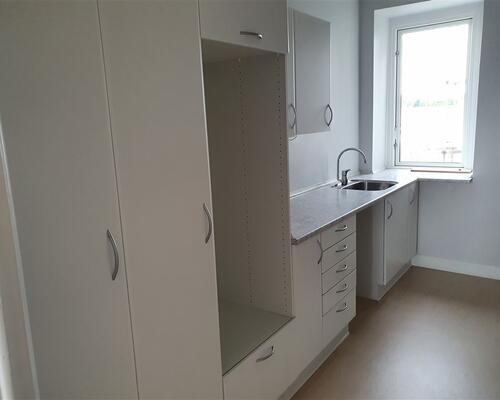 Herskabelig lejlighed centralt på Algade