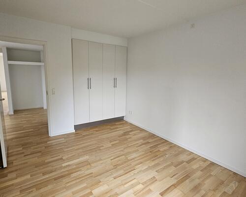 Flot nyistandsat lejlighed central beliggenhed.