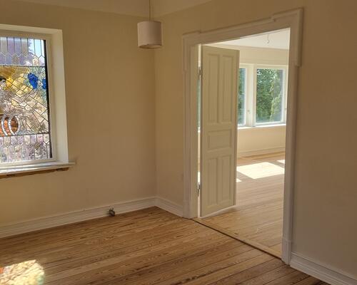 Total nyistandsat 4 værelses lejlighed centralt i Gram 