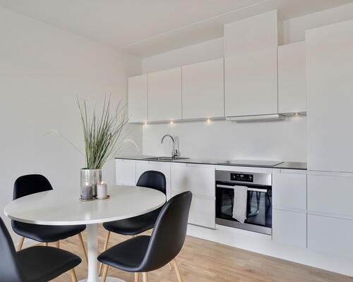 Møbelfabrikken - Rummelig og lys 4-værelses lejlighed med altan i et moderne byggeri i Søborg