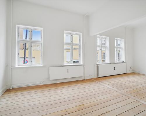 Charmerende og moderne 2-værelses lejlighed