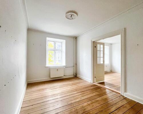 Delevenlig 3-værelses lejlighed tæt på UNI