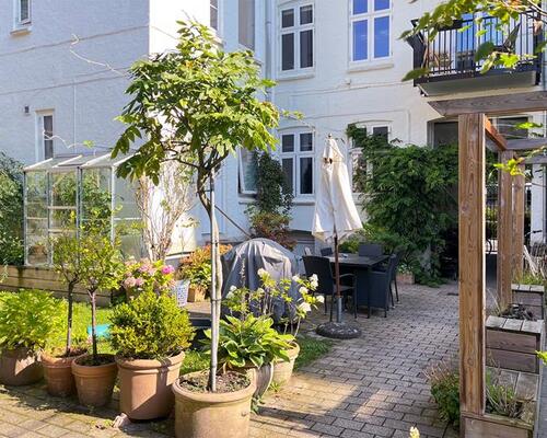 Delevenlig 3-værelses lejlighed tæt på UNI