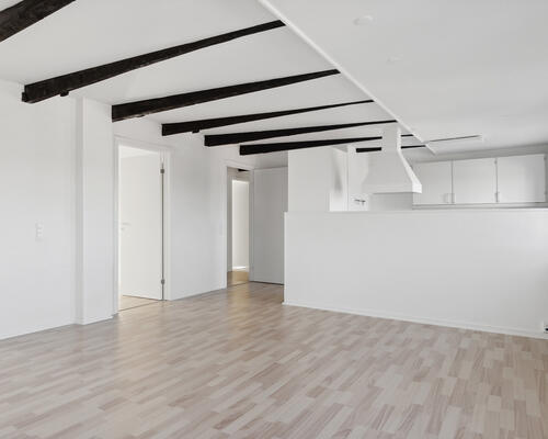 3 værelses lejlighed på 87 m² med mulighed for indretning af endnu et værelse.