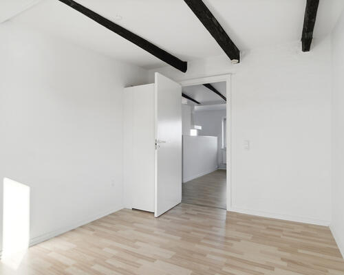 3 værelses lejlighed på 87 m² med mulighed for indretning af endnu et værelse.