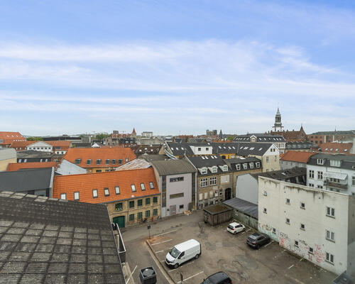 3 værelses lejlighed på 87 m² med mulighed for indretning af endnu et værelse.