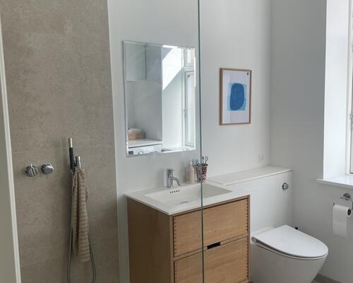 Flot villalejlighed med 3 soveværelser til udlejning i 3 mdr.