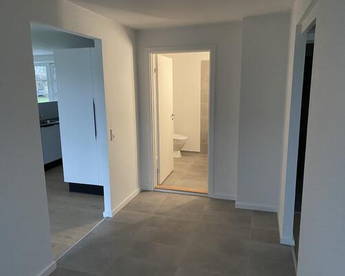 Bo idyllisk i nyistandsat 4 værelses lejlighed i Vinkel