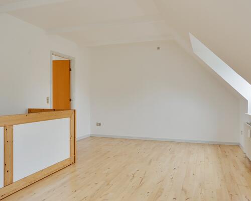 Skøn, sydvendt altan og to soveværelser