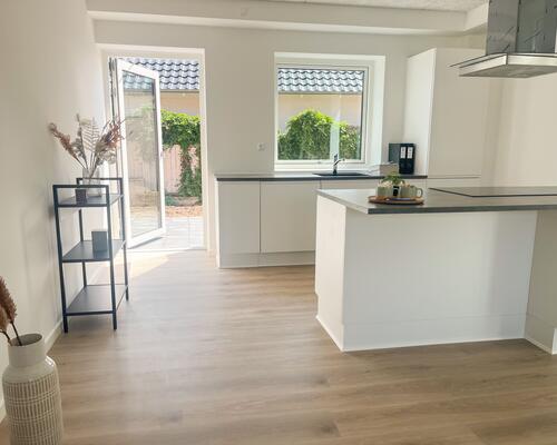 Dejlig nybygget lejlighed i Børkop