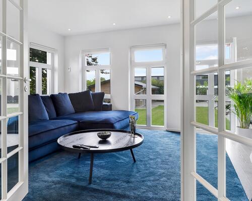 Flot nyistandsat villa på 162 etagemeter (115+47m2)