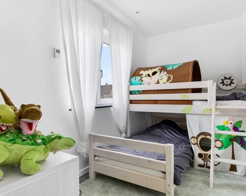 Flot nyistandsat villa på 162 etagemeter (115+47m2)