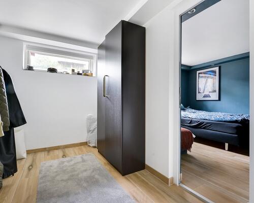 Flot nyistandsat villa på 162 etagemeter (115+47m2)