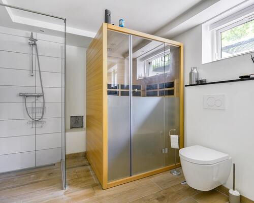 Flot nyistandsat villa på 162 etagemeter (115+47m2)