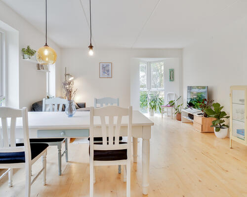 Renoveret 3 værelses lejlighed på 88 m²