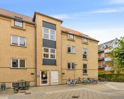 Renoveret 3 værelses lejlighed på 88 m²