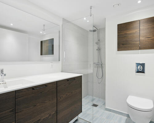 2 værelses renoveret lejlighed på 69 m²