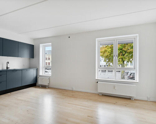 2 værelses renoveret lejlighed på 69 m²