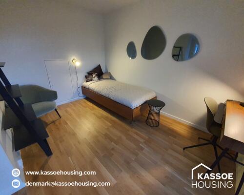  130 - Tekstilgangen 15, 3. 4