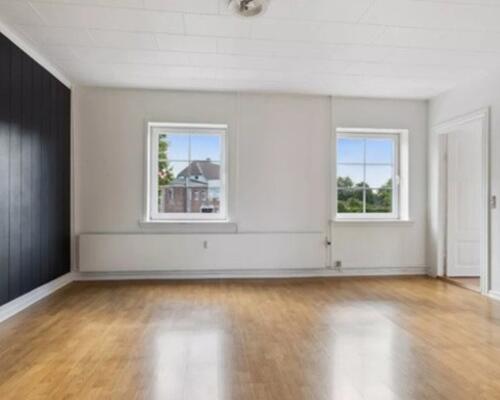 3 vær. lejlighed til leje i Gesten. 101m2