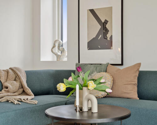 Skøn og lækker 4-værelses lejlighed med altan