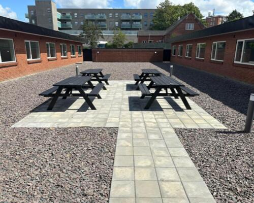 Møbleret 1. værelses lejlighed