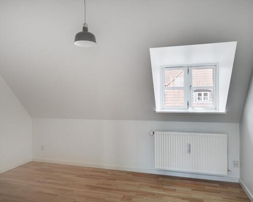 Hyggelig og charmerende lejlighed på udsigten