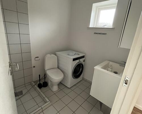 Delevenlig lejlighed i Viby!