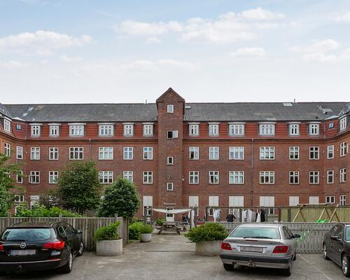 Charmerende og vel indrettet lejlighed!