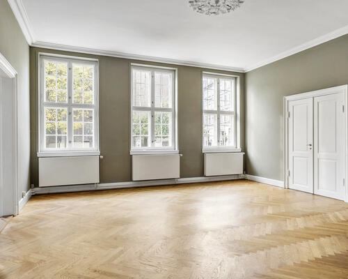 8 værelses hus i København K