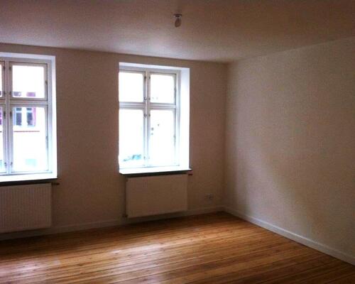 Dejlig 3-værelses stuelejlighed