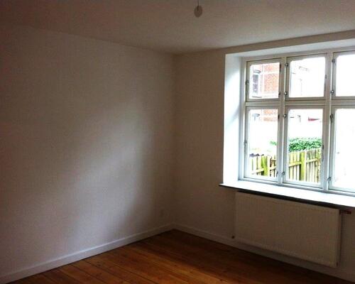 Dejlig 3-værelses stuelejlighed