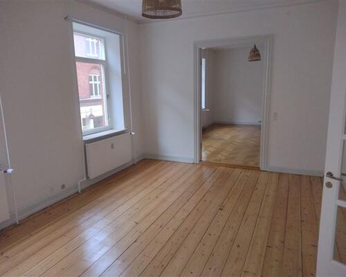 5 værelses lejlighed i Odense C