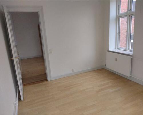 5 værelses lejlighed i Odense C