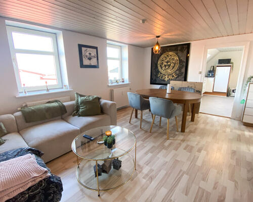 Hyggelig og rummelig 3-værelses lejlighed