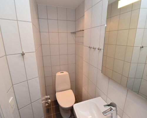 Lys lejlighed med to værelser i Aalborg Vestby