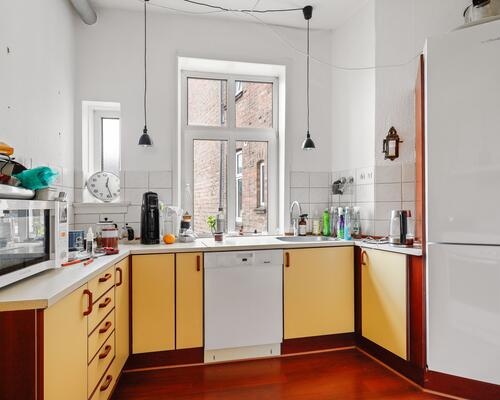 Luksus herskabslejlighed i smuk ejendom