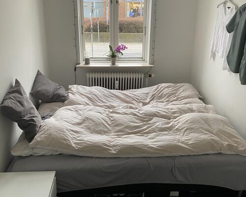 Stor nydelig 3. værelses lejlighed