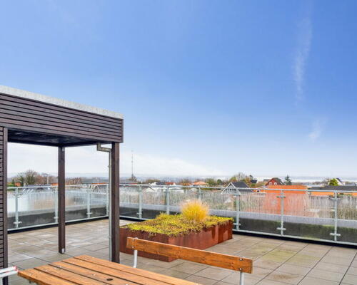 Lejlighed med dejlig beliggenhed og fantastiske faciliteter