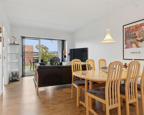 Lejlighed med dejlig beliggenhed og fantastiske faciliteter