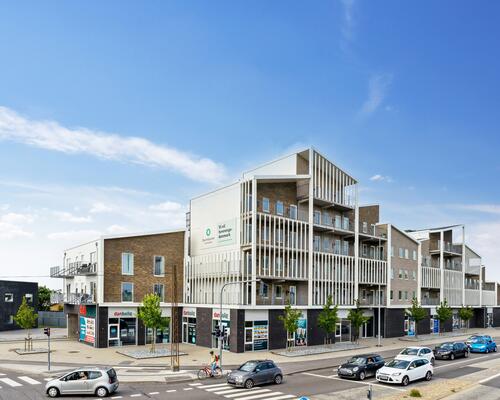 Lejlighed med altan og gode p-muligheder