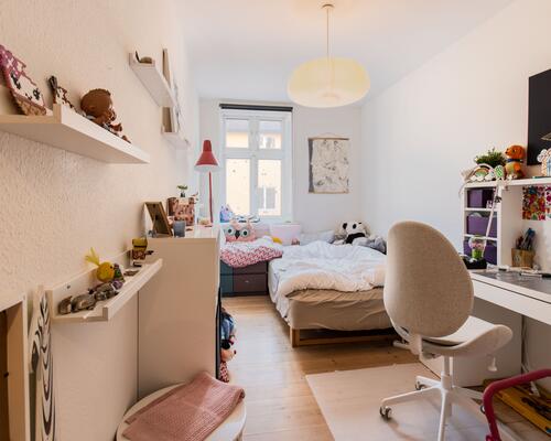 Flot, stor lejlighed et stenkast fra Vejle centrum