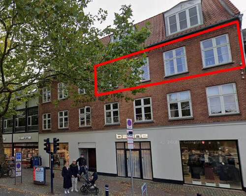 Totalrenoveret 3-værelses lejlighed i centrum af Lyngby