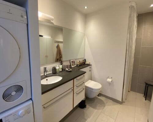 Skøn Tuborg lejlighed med vandudsigt.