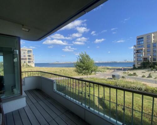 Skøn Tuborg lejlighed med vandudsigt.