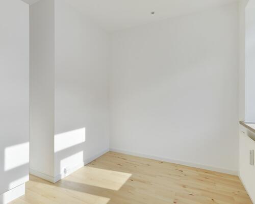 Lys 2-værelses på 45 m2 i klassisk murstensejendom – grøn udsigt og nem adgang til bus og hverdagens gøremål