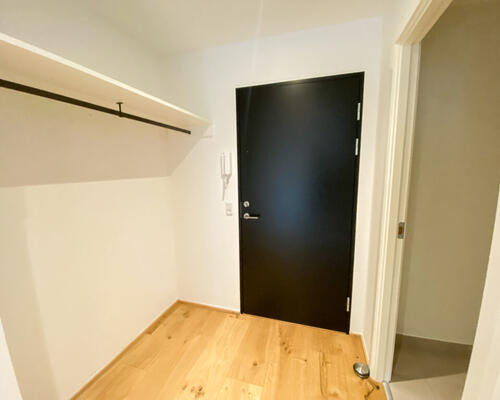 Lækker 2-værelses lejlighed i skønne omgivelser