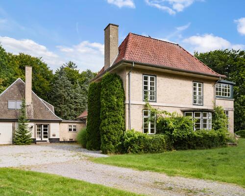 8 værelses hus i Allerød